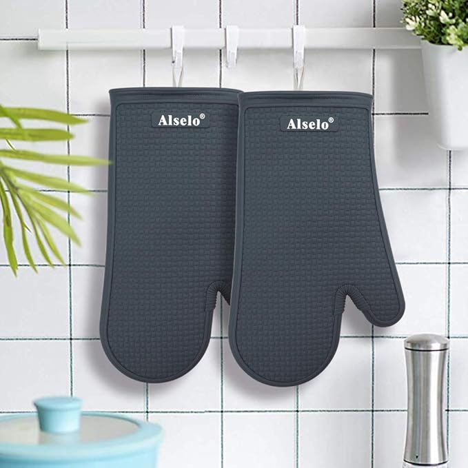 Alselo Oven Mitts Heat Resistant Silicone Kitchen Gloves for 550 Degrees with Waterproof and Non-Silp, Set of 2 Oven Gloves for Baking Cooking Barbecue Microwave Machine Washable (Grey, 2)