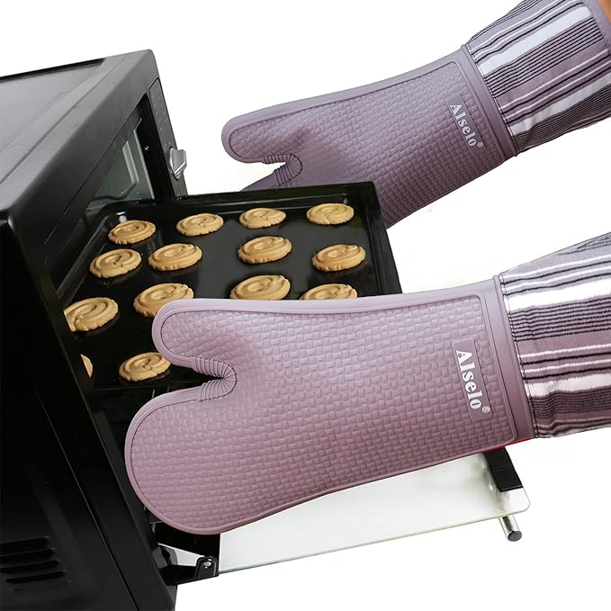 Alselo Silicone Oven Mitts Heat Resistant 550 Degree Extra Long Kitchen Gloves Pot Holders with Waterproof and Non-Silp for Baking Cooking Barbecue Microwave Machine Washable (Extra Long Purple, 2)