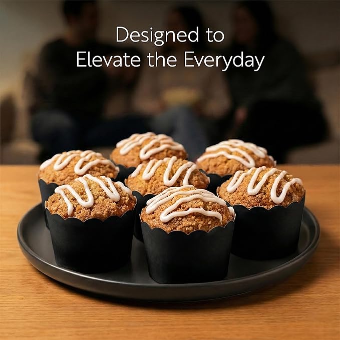 Restaurantware Baking Cups 200 Pack of 10 oz Paper Cupcake Liners Greaseproof Scalloped Oven-Safe Elegant Dessert Muffin Cups Disposable for Parties